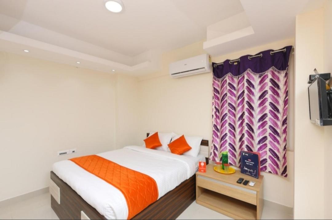 Phoenix Inn Chennai Exterior photo